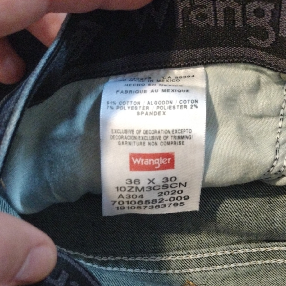 Wrangler Authentics 36x28 Jeans Blue Relaxed Baggy Loose Indigo Faded - Picture 8 of 8